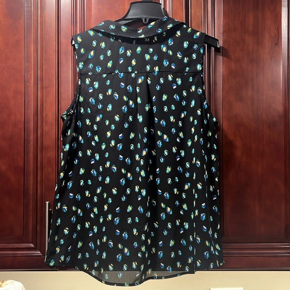 Apt. 9 Button Down Tank Top - Picture 6 of 8